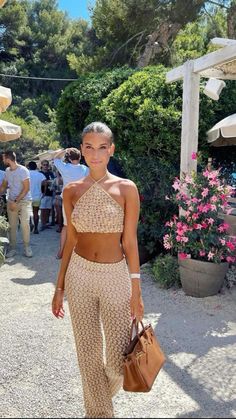 Mode Coachella, Tulum Outfits, Holiday Outfits Summer, Greece Outfit, Summer Holiday Outfits, Ibiza Outfits, European Summer Outfits, Europe Outfits, Vacay Outfits