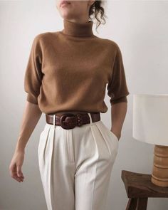 Mode Over 50, Classy Vintage Outfits, Manhattan Fashion, Caramel Cream, Chique Outfits, Looks Street Style, Street Style Paris, Mode Inspo, Looks Chic