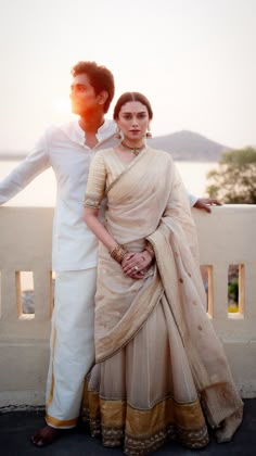 Saree | Saree Blouse | Wedding saree | bridal saree | bridal saree blouse | saree blouse designs Aditi Rao Hydari Lehenga, Aditi Rao Hydari Saree, Aditi Rao Hydari Indian Outfits, Aditi Rao Hydari Indian, Tissue Lehenga, Lehenga Sabyasachi, Tissue Dupatta, Radhika Merchant, Celebrity Brides