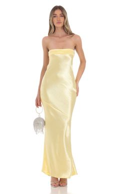 Light Yellow Prom Dress, Pastel Yellow Bridesmaid Dresses, Pale Yellow Bridesmaid Dresses, Yellow Satin Dress, Light Yellow Dresses, Yellow Homecoming Dresses, Silk Yellow Dress, Yellow Long Dress, Yellow Strapless Dress