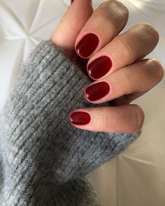 60+ Trendy Cute Short Winter Nails [2023] To Rock The Winter Season Red Summer Nails, Summer Nails 2024, Sheer Nails, February Nails, Nail Colors Winter, Hot Girl Summer