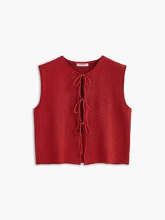 Tie Front Sweater Vest Red Knit Vest Outfit, Christmas Vest Crochet, Trendy Items 2024, Fall Fits Women, Knitted Vest Aesthetic, Stardew Valley Knitting, Button Up Sweater Vest Outfit, Crochet Winter Clothes, End Of Summer Fashion