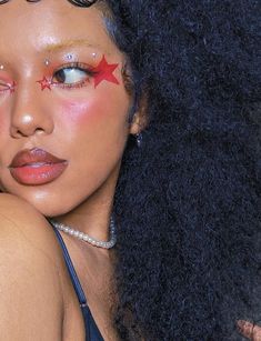 Creative Eye Makeup Black Women, Red Star Makeup, Creative Makeup Ideas Art Inspiration, Funky Makeup Creative, Exotic Makeup Looks, Creative Face Makeup, Cybercore Makeup, Editorial Makeup Creative, Makeup For Black Skin