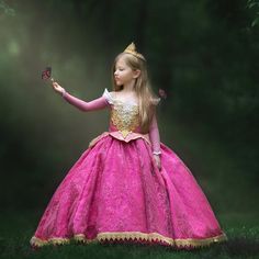 2019 Couture Aurora Dress Pink Dress For Halloween Dress-up, Fantasy Style Fancy Dress For Halloween, Fantasy Dress For Halloween Fancy Dress, Fantasy Style Dress For Halloween Fancy Dress, Fantasy Halloween Fancy Dress, Fairytale Cosplay Dress For Halloween, Fairytale Halloween Cosplay Dress, Fairytale Dress For Halloween Cosplay, Halloween Cosplay Fairytale Dress