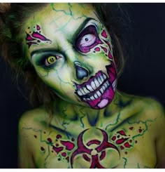 Scary Makeup Easy, Pop Art Zombie, Halloweenský Makeup, Pop Art Makeup, Cool Halloween Makeup, Special Fx Makeup, Amazing Halloween Makeup, Makeup Easy, Halloween Makeup Scary