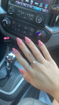 Nails Yellow, Hello Nails, Pretty Gel Nails, Nail Photos, Soft Nails, Pink Acrylic Nails, Fire Nails, Classy Nails, Nail Manicure