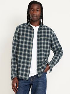 spread collar long sleeves buttoned cuffs button front button-patch chest pockets relaxed fit hits at hip model is approx.  6'1" and wears size mmachine wash according to the care instruction label  . Best Holiday gift for Men , perfect Shirts for Christmas! Everyday Button-up Flannel Shirt With Pockets, Green Relaxed Fit Button-up Flannel Shirt, Button-up Flannel Shirt With Pockets, Holiday Gifts For Men, Outdoor Cotton Button-up Flannel Shirt, Old Navy Men, Cheap Plaid Button-up Flannel Shirt, Blue Tartan, Mens Flannel