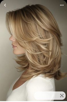 Medium Length Layered Hair, Hairstyles With Layers, Blonde Bob Haircut, Butterfly Haircut, Haircut Inspo, Hairstyles For Layered Hair, Shoulder Length Hair Cuts, Medium Hairstyles