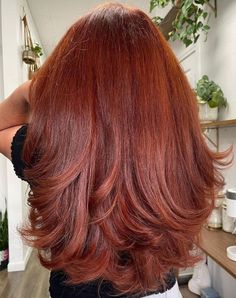 Brown Red Copper Hair, Copper Red Hair Dye, Copper Red Hair Color, Red Copper Hair, Birthday Hairstyle, Copper Brown Hair Color, Copper Blonde Hair Color, Bday Hair, Hair Color Mahogany