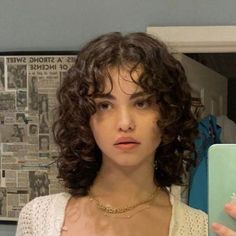 Brown Curly Hair Shoulder Length, Shoulder Length Curly Hair Curtain Bangs, Hairstyles For Short Wavy Hair Natural, Straight Bangs On Curly Hair, Bangs On Short Curly Hair, Haircut For Short Curly Hair For Women, Short Curly Hair Styles With Bangs, Bangs For Short Curly Hair, Black Curly Hair Cuts