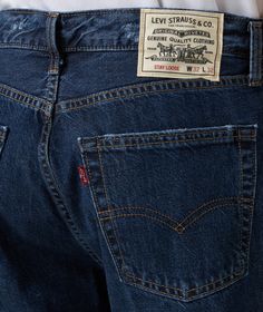 Levi's Vintage has a storied history rooted in American culture, celebrated for crafting timeless denim pieces that epitomize style and resilience. With a vision that marries heritage with innovation, Levi's continues to dominate the fashion scene.Meet your new closet staple: the Wellthread® 555 Relaxed Jeans in azul, part of the Fall/Winter 2024 collection. These relaxed fit jeans are all about comfort and effortless style, perfect for cooler weather. Crafted with the brand's commitment to sust Evolution Of Fashion, Jean Large, Fall Winter 2024, 501 Jeans, Relaxed Jeans, Carpenter Pants, Bank Card, Relaxed Fit Jeans, Trucker Jacket