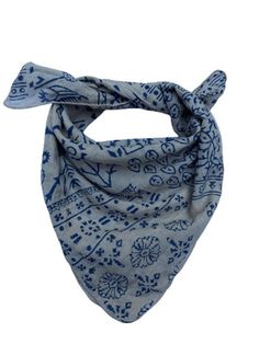 a bandana with blue and white designs on it