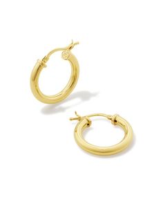 Tube Small 20mm Hoop Earrings in 18k Gold Vermeil | Kendra Scott Designer Small Hoop Earrings, Trendy Earrings For Teens Gold, Cute Earrings Hoops Simple, Simole Gold Earrings, Gold Hoop Earrings Mini, Cheap Gold Hoop Earrings, Everyday Earrings Kendra Scott, Snall Hoop Earrings, Unrealistic Wishlist