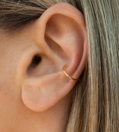 Dainty Gold Ear Cuff Vermeil Size: approx. 0.50 inch No piercing needed Cuff Piercing Ear, Cuff Piercings, Cuff Piercing, Gold Ear Cuff, Chain Anklet, Ring Bracelet, Ring Necklace, Jewelry Care, Ear Piercings