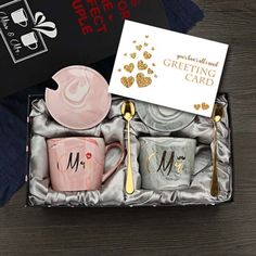 Mr Mrs marble mug gift set Mr Mrs Mugs, Xmas Recipes, Couple Coffee, Cup Ideas