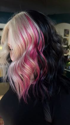 Hot Pink Hair Color, Hair Color Designs, Blonde To Black, Pink And Black Hair, Two Tone Hair, Hair Colour Design, Pink Blonde Hair