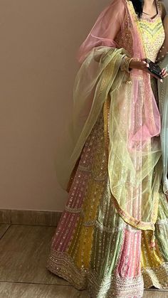 Desi Dress, Trendy Outfits Indian, Desi Wedding Dresses, Pani Puri, Lehenga Wedding, Traditional Indian Dress, Desi Fashion Casual, Pakistani Fancy Dresses, Indian Dresses Traditional