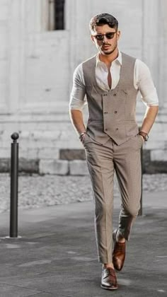 Half Suit For Men, Vest Outfits Men Casual, Waistcoat Designs For Men, Vest Men Outfit, Casual Groom Outfit, Vest Outfits Men, Mens Formal Vest, Best Wedding Suits, Waistcoat Designs