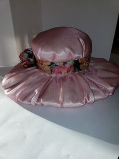 "This is a beautiful handmade Derby like hat it measures 15\" round and 4\" high it is absolutely gorgeous see photos" Adjustable Bonnet For Party, Adjustable Party Bonnet, Elegant Party Bonnet One Size, Elegant Handmade Pink Hat, Kentucky Derby Flat Brim Costume Hats, Party Bucket Hat, One Size Fits Most, Brimmed Church Hats One Size Fits Most, Pink Bucket Hat For Kentucky Derby, Elegant Adjustable Pink Bonnet