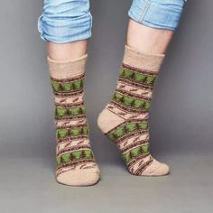 These socks will bring out the woodsman in you with their forest colors and rustic design. You can almost smell the smoke from your campfire, hear the cry of a hawk searching for prey, and feel the power of nature. Perfect for hunting, fishing, skiing, or just relaxing at home, these woolen socks are made to keep a man warm and comfortable no matter where you are. Siberia Spirit's amazing properties are ultra warm, odor resistant, wick moisture, and ideal thermoregulator. Also are great for arou Casual Brown Socks For Outdoor, Casual Brown Outdoor Socks, Comfortable Brown Socks For Outdoor, Green Socks For Outdoor Winter Activities, Brown Winter Outdoor Socks, Winter Outdoor Brown Socks, The Woodsman, Nordic Forest, Forest Colors