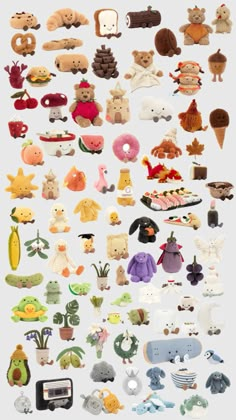 many different types of stuffed animals are arranged in the shape of an animal's head