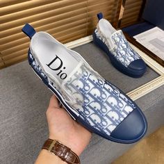 ��PRODUCT DETAILS��Includes Shipping bags, dustbag sleeper, care manual, booklet, tag. Top Sneakers Women, Women Men Shoes, Vuitton Bag, Men Shoes Size, Tennis Shoes, Men Fashion, Dior Bag, Chanel Bag, Gucci Bag