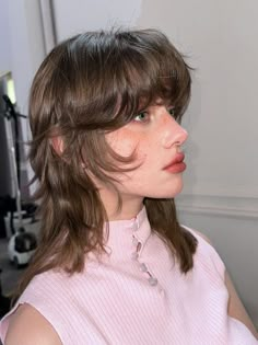 Haircuts | Shag Hair Inspiration Short, Punk Hair, Dye My Hair, Hair Reference, Short Hair Haircuts, Bob Haircut, Cut My Hair, Curly Hairstyles, Aesthetic Hair