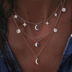 Trendy Necklaces Jewelry Trends, Moon Choker Necklace, Grandmother Jewelry, Necklace Moon, Silver Necklaces Women, Pretty Jewelry, Charm Pendant Necklace, Moon And Stars