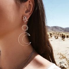 New Shine Big Rose Gold Tone Luxury Sun Moon Stars Drop Earings Brand New In Package. Material: Zinc Alloy Dangle Earrings Boho, Golden Earrings, Gold Moon, Trendy Earrings, Bohemian Earrings, Moon Earrings, Boho Stil, Geometric Earrings, Online Earrings