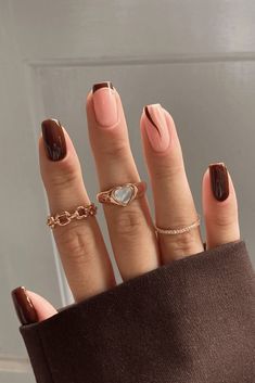 30 Stunning Thanksgiving Nails to try this Fall Simple Nails Thanksgiving, Thanksgiving Natural Nails, Thanksgiving Nail Ideas Square, Plain Thanksgiving Nails, Holiday Nails Thanksgiving Fall, Easy Thanksgiving Nails Short, Basic Thanksgiving Nails, Easy Nail Designs Coffin, Cute Nails For Thanksgiving