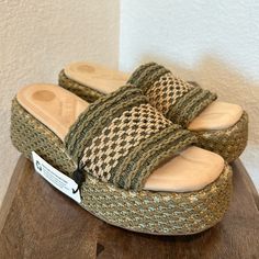 Set On A Cushioned Footbed, The Logan Sandals By Rag & Bone Are Designed With An Intricate Crochet Vamp Strap. Knotted Rope Highlights The Platform Sole Of A Slide Sandal That Completes Your Look With Earthy Vibes. The New York City-Based Brand Finishes This Pair With A Square Toe. 87% Recycled Cotton/13% Polyester Upper Square Open Toe Slip-On Style 100% Rubber Sole Imported Flatform Height, 2" Color: Green Size Us 8.5 / 38.5 Fits True To Size Condition: New!!!!! Pet Free, Smoke Free Home! Quic Earthy Vibes, Knotted Rope, Intricate Crochet, Recycled Cotton, Rag & Bone, Slide Sandals, Platform Sandals, Women's Shoes Sandals, Me Too Shoes