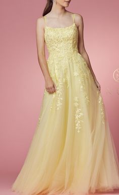 Open Back Formal Dress, Prom Dress With Lace, Special Ocassion Dresses, Long Sleeve Satin Dress, Sleeveless Prom Dress, Colorful Dresses Formal, Yellow Bridesmaid Dresses, Prom Dresses Yellow, Spaghetti Strap Prom Dress