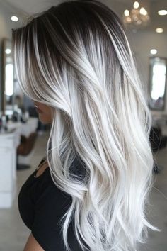 Blonde Hair With Dark Roots Balayage, High Contrast Blonde Balayage, Platinum Balayage On Dark Hair, White Blonde With Shadow Root, Dark Hair Platinum Highlights, Silver Hair Dark Roots, Platinum Balayage Dark Roots, Platinum Blonde Balayage On Dark Hair, Ice Blonde Hair With Dark Roots