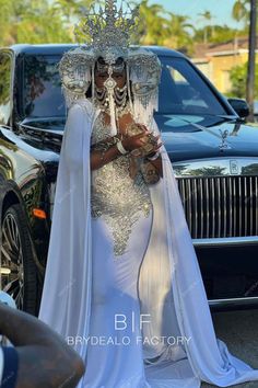 Prom Black Couples, Prom Dress With Cape, Prom Pictures Couples, Prom Dress With Train, Dress With Cape, Prom Inspiration, Long Cape, Cute Dresses For Party, Gorgeous Prom Dresses