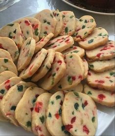 a platter filled with cookies on top of a table