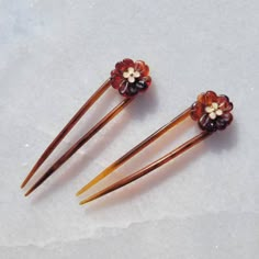 "These Italian Vintage Flower Hair Pins were handmade in Italy in 1980s. Art Nouveau decorated with small metal enamel painted flower in the center. They are available in multiple colors and sold as a pair! Features: - Handmade in Italy - Authentic Vintage - Available in Multiple Colors - Sold as a Set of Two Pins - Vintage Italian Dimensions: - 3.25\" x 0.75\" (Approx.)" Vintage Hair Pin, Vintage Italian Jewelry, Metal Hair Pin, Cute Hair Pins, Colorful Hair Clips, 1980s Art, Bijoux Art Nouveau, Flower Hair Pins, Holiday Wishlist