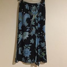 Brand New/Never Worn Linen Floral Midi Skirt Blue Silk Wide-leg Bottoms, Blue Silk Wide Leg Bottoms, Elegant Blue Floral Print Bottoms, Blue Silk Relaxed Skirt Bottoms, Blue Silk Relaxed Skirt, Blue Silk Lined Bottoms, Blue Silk Lined Skirt, Summer Blue Silk Maxi Skirt, Blue Silk Maxi Skirt For Summer