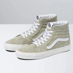 Vans Sk8-Hi Pig Suede Moss Grey Snow White Men’s 11.5 New but no box VN0A5JMJB32 Snow White Shoes, Grey Vans, Vans Store, Deck Shoes, Vans Sk8 Hi, High Top Vans, Shop Shoes, Swag Shoes, Sk8 Hi