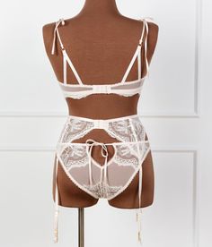 This versatile garter belt has allll the features including eyelash lace trim, gold hardware, a three-hook adjustor at back, fully adjustable garter straps and satin covered buttons. Styling suggestion: Pair with bridal bralette and matching panty to see how the covered buttons line up perfectly! Note: this style is a champagne color that has a hint of blush to it, making it extra luxurious! Original Card, Satin Bow, Champagne Color, Covered Buttons, Custom Fit, Gold Hardware, Design Details, Bralette, Lace Trim