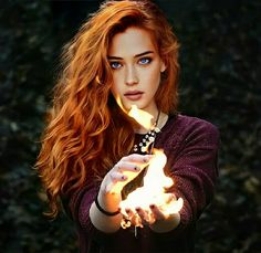 Petricore Redhead Ginger Magic Roux Auburn, Mujeres Tattoo, Band Au, Fire Magic, Red Hair Woman, Redhead Girl, Fantasy Warrior