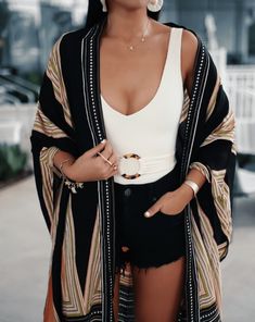 Cute Bathing Suit Cover Ups Mostly Under $25 | Style Uncovered Beach Kimono, Jeanne Damas, Black Bathing Suits, Bathing Suit Cover, Best Swimsuits, Trendy Swimwear, Cute Bathing Suits, Bathing Suit Covers, Bathing Suit Cover Up