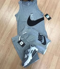 I don’t like the shoes but the Top & the shorts 💯 Mens Nike Outfits, Nike Outfits For Men, Nike Outfits Men, Nike Trainer, Nike Clothes Mens, Hype Clothing, Dope Outfits For Guys, Swag Outfits Men, Fitness Gear