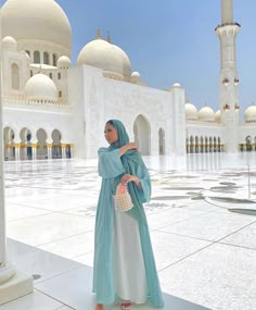 Rich Arab, Abaya Elegant, Outfit Ideas Muslim