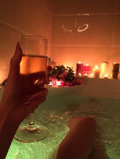 pinterest ↠ victoriaxalexis Clever Hacks, Love Is In The Air, Relax Time, Bath Time, Luxury Life