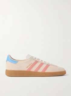 ADIDAS ORIGINALS München 24 Leather-Trimmed Suede Sneakers for Men Suede Sneakers With Three Stripes Branding For Sports, Adidas Suede Sneakers, Sporty Suede Sneakers With Embroidered Logo, Girly Shoes Sneakers, Best Casual Shirts, Adidas Shoes Originals, Adidas Outfit, Shoe Inspo, Girly Shoes