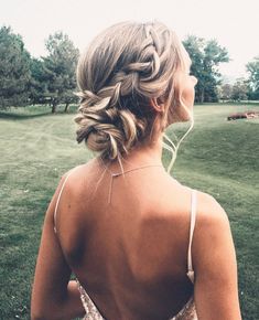 Grad Hairstyles, Prom Hair Up, Updos Hair, Bridemaids Hairstyles, Prom Hairstyles Updos, Wedding Updos, Hoco Hair Styles