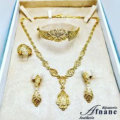 Gold Jewelry With Motifs For Eid, Dubai Gold Jewelry Real, Arab Gold Jewelry Set, Bijoux En Or Dubai, Dubai Gold Jewelry Miraj International Llc, Hassan 2, Asthetic Picture, Centre Commercial, Gold Jewelry Fashion