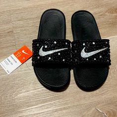 Black Nike Kawa Slide Bling Added By @Exclusiveblingz (Ig) Nike Slippers, Cool Slides, Stitch Hoodie, Nike Fashion Shoes, Nike Slides, Nike Fashion, Nike Shoes Women, Black Nike, Comfy Shoes