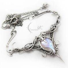 ANTINLIURN - silver and moonstone by LUNARIEEN.deviantart.com on @deviantART Moonstone Necklace, Fantasy Jewelry, Epilator, Gothic Jewelry, Bijoux Diy, Pretty Jewellery, Wire Wrapped Jewelry, Silver Wire, Wire Jewelry