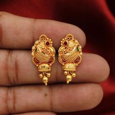 Beautiful yellow gold earrings Gold Purity- 22k yellow Gold Length - 2.6 cm Width - 1.8 cm Weight - 4.24 grams approx